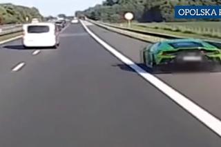 Lamborghini grzeje pasem awaryjnym. Polica ma apel do świadków