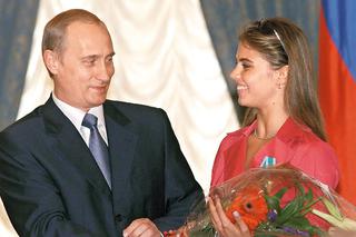 Putin wymazał żonę z życiorysu