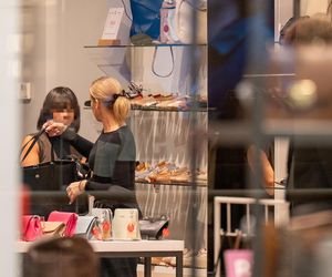 Marta Nawrocka na zakupach. Pierwsza dama ubiera się w sieciówkach