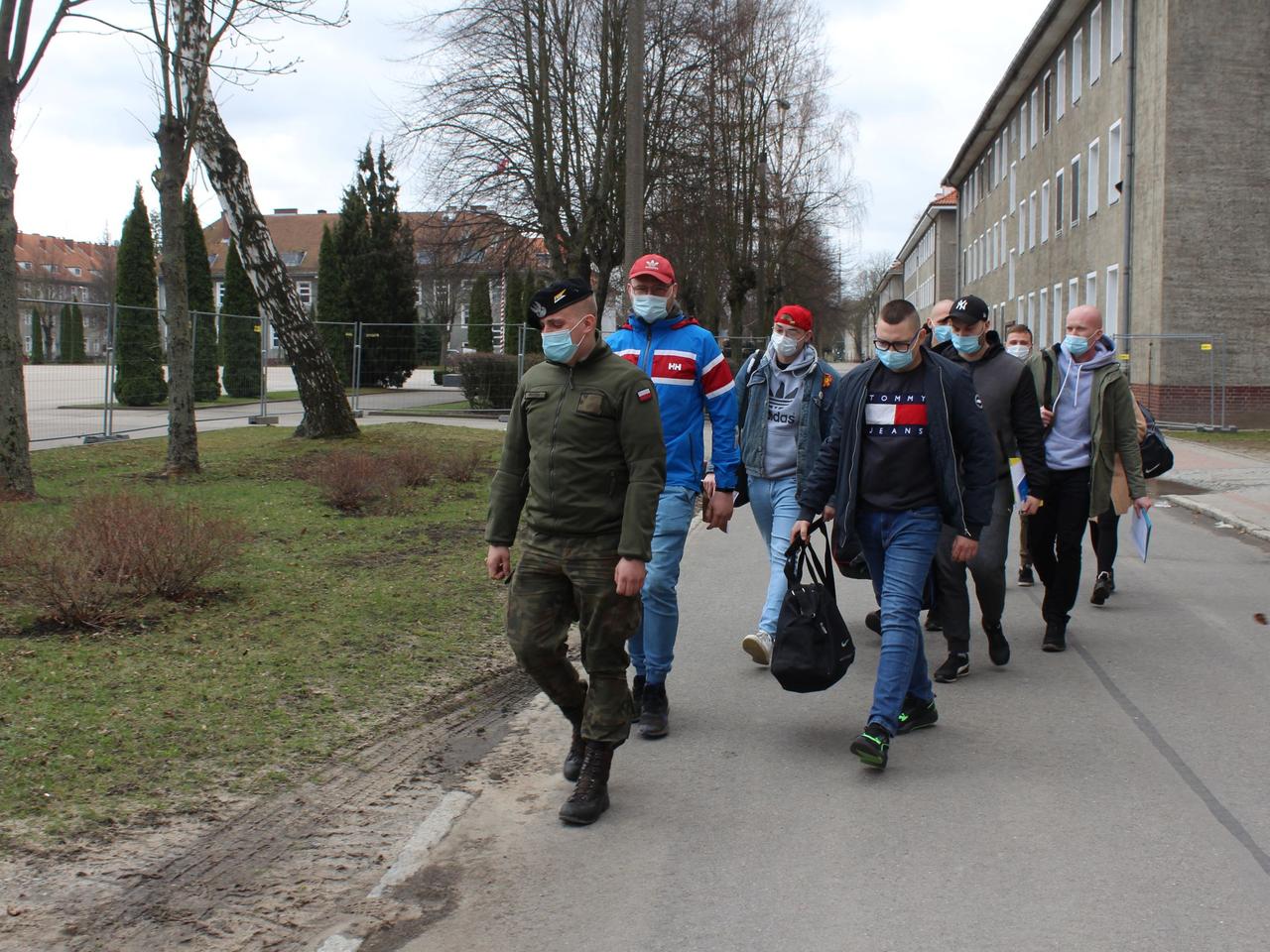 Kolejni ochotnicy chcą zostać żołnierzami