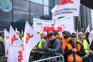 Protest Solidarności w Katowicach przed MCK. Chodzi o konferencję klimatyczną PRECOP