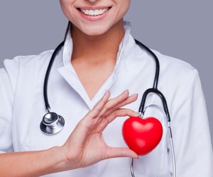 Tetralogia Fallota, sinicza, wrodzona wada serca: przyczyny, objawy, leczenie