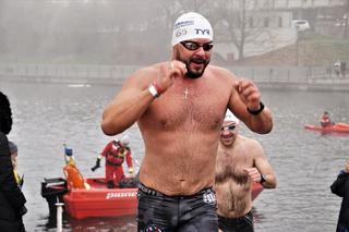 Morsowanie w Bydgoszczy. Tak wyglądał Focus Ice Swimming Bydgoszcz Festival 2022 [GALERIA]