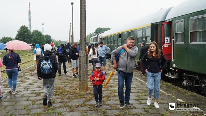 Piknik Country 2023. Do Mrągowa przyjechał historyczny pociąg „Country Ekspress”