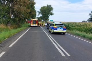 Żerdziny. Honda rozpadła się na pół w czasie wypadku. Trzy osoby ranne [ZDJĘCIA].