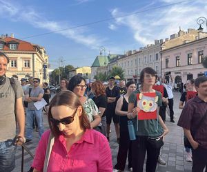 Protest w obronie Górek Czechowskich przed ratuszem