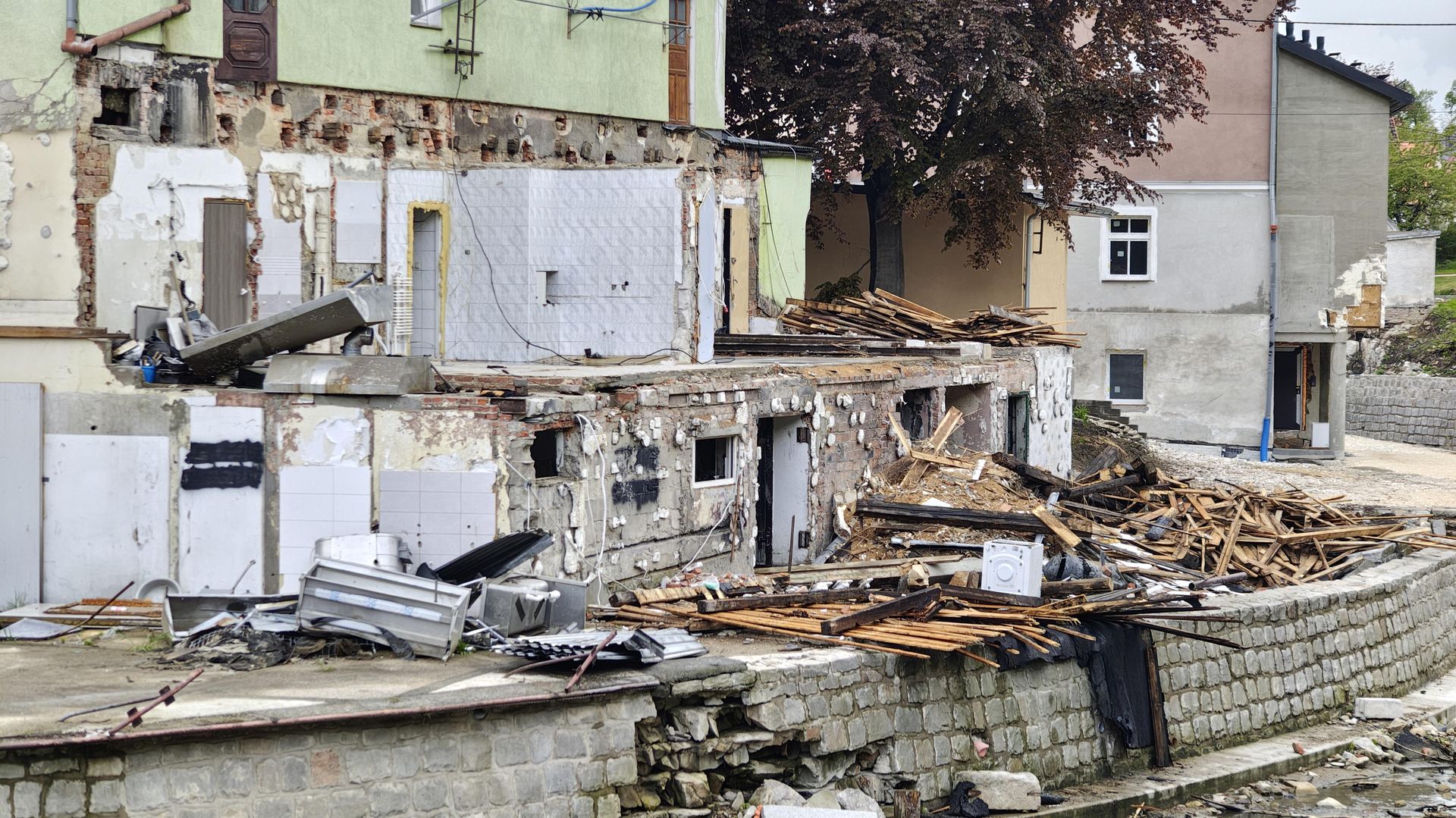 Byliśmy w Kłodzku i Lądku-Zdroju. Tak wyglądają dziś miasta 7 miesięcy po powodzi