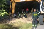 Koń wpadł do studni. Akcja ratunkowa trwała ponad 8 godzin