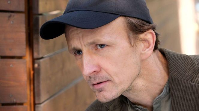 M jak miłość odc. 1848. Święcicki (Artur Paczesny) - sąsiad Kacpra