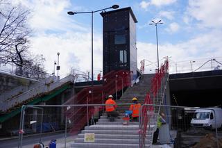 Przebudowa Placu na Rozdrożu w ogniu krytyki 