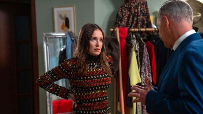 Barwy szczęścia odc. 3119. Madzia (Natalia Sierzputkowska), Henryk Kępski (Zbigniew Suszyński)