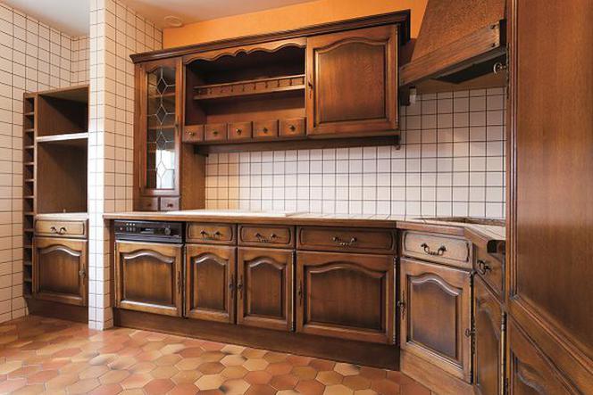 Malowane meble w kuchni METAMORFOZA PRZED