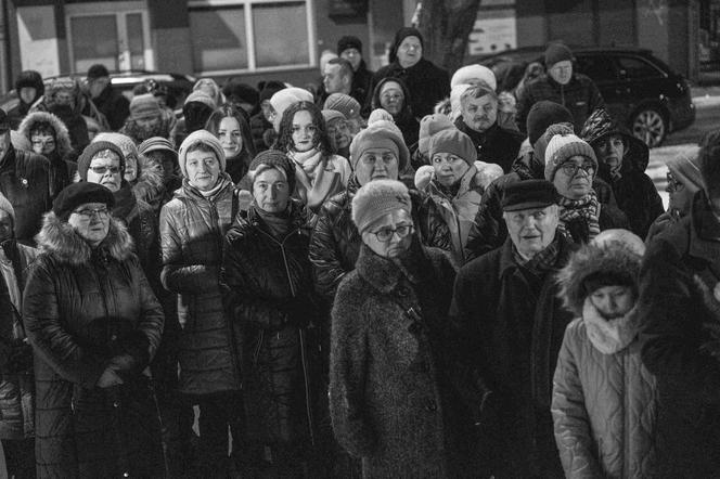 Uroczystości rocznicowe odbyły się w Kościele pw. Przemienienia Pańskiego i pod Pomnikiem Pamięci Powstańców Styczniowych na Placu Narutowicza