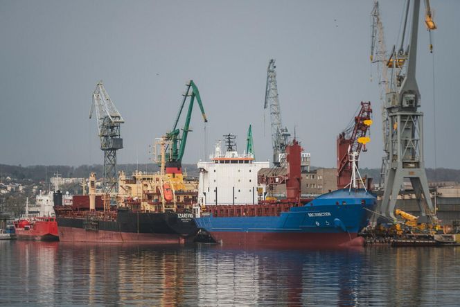 Marynarka Wojenna RP i polskie stocznie