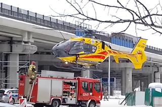 Niesamowity wyczyn pilota LPR! Zawisł pod wiaduktem autostradowym 