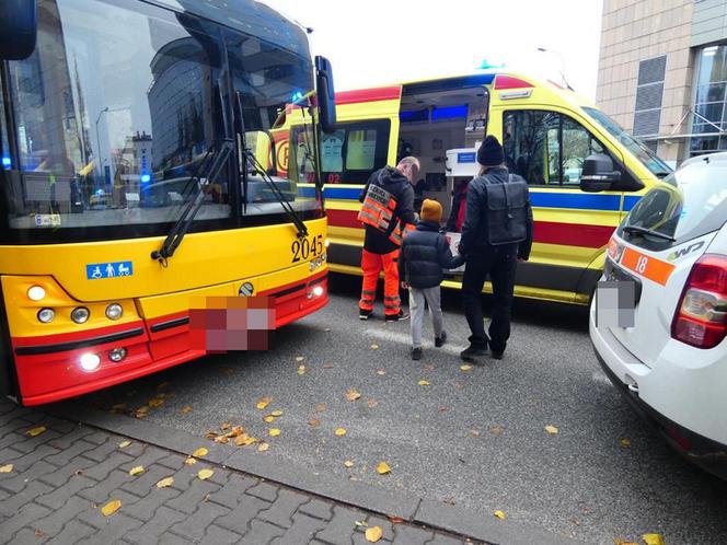 Dantejskie w autobusie. Kilkoro dzieci rannych po gwałtownym hamowaniu