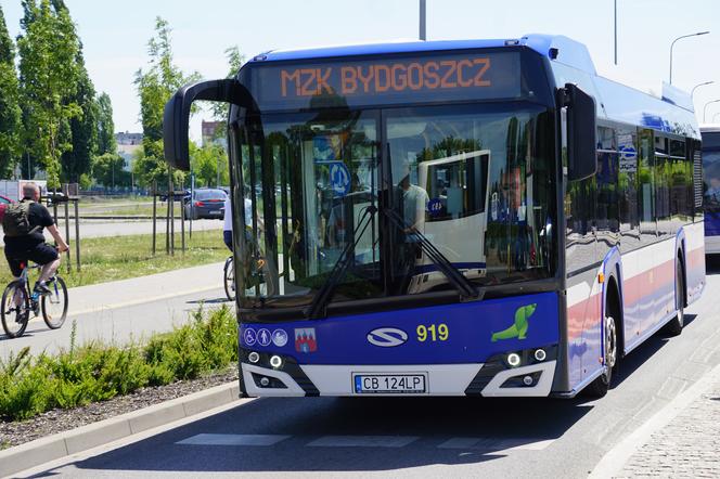 Zlot zabytkowych autobusów 2022 w Bydgoszczy [ZDJĘCIA] 