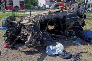 Śmiertelny wypadek pod Sieradzem. Nie żyje 37-latek [ZDJĘCIA]