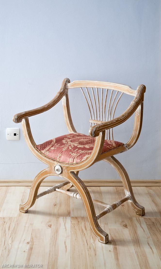 Fotel neoklasycystyczny