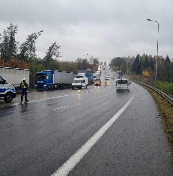 Przez protest ciężarówki blokują przejścia graniczne z Ukrainą