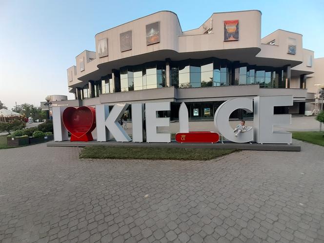 Napis "I love Kielce" odsłonięty