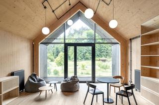 Leśny Ogród Botaniczny Marszewo w Gdyni - zdjęcia budynku edukacyjnego pracowni Gierbienis + Poklewski