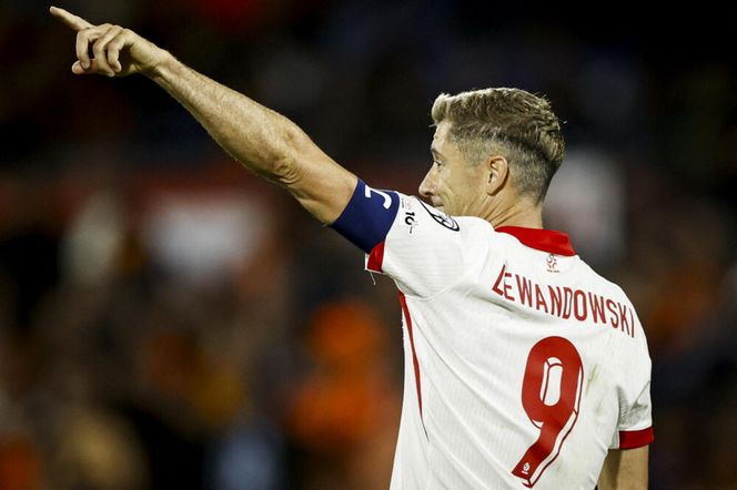 Robert Lewandowski mówi o wbitych szpilkach od Jana Urbana. Pytanie o Barcelonę: wcześniej nie byłem gotowy