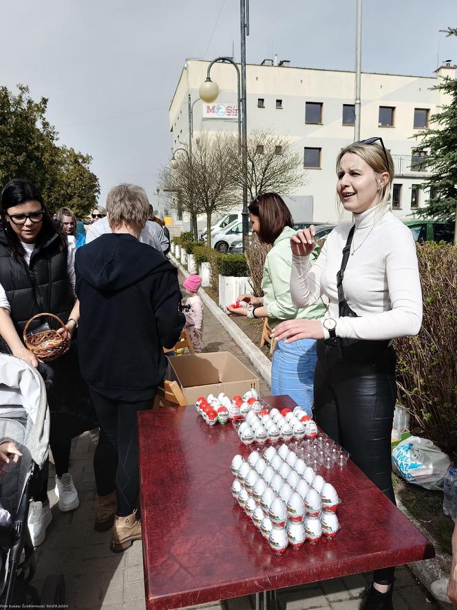 Piekary Śląskie. Świąteczne zbieranie jajek wielkanocnych