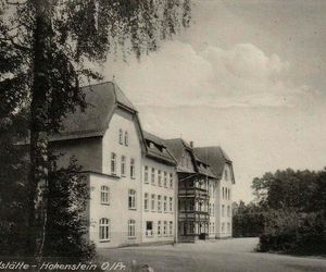 W tym szpitalu dawniej leczono tylko mężczyzn. Teraz jeżdżą tam pacjenci z całej Polski. Tak kiedyś wyglądał