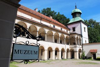 Dziedziniec Zamku Suskiego