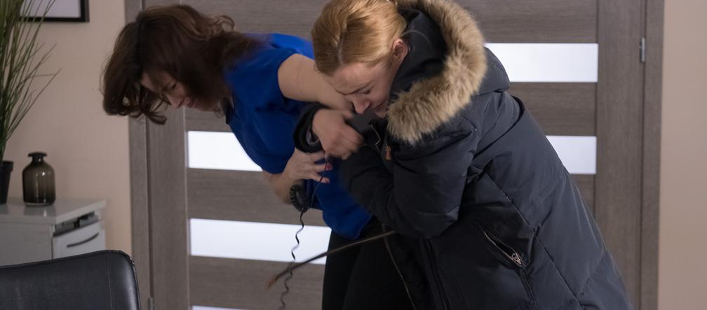 Na Wspólnej odc. 2713. Weronika (Renata Dancewicz), Olga (Gabriela Frycz)