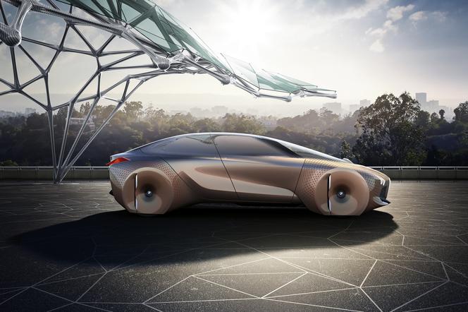 BMW Vision Next 100 concept