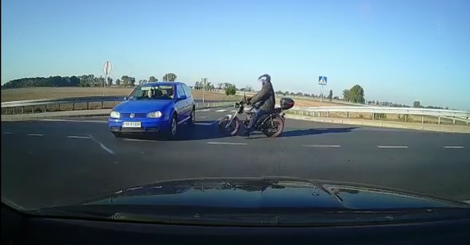 Samochód nie ustąpił pierwszeństwa motocykliście. O krok od tragedii 