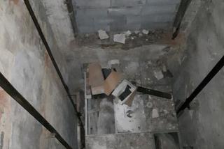 Opuszczona Huta Szkła w Gliwicach popada w ruinę. XIX-wieczna budowla zyska nowe życie? [ZDJĘCIA]