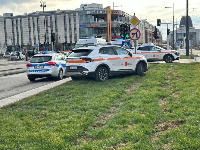 Zderzenie dwóch tramwajów w Warszawie. Wiele osób rannych