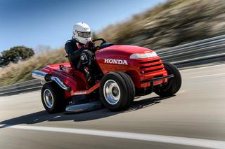 Najszybsza kosiarka świata - Honda Mean Mower