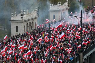 11 listopada. Policja podsumowała obchody w Warszawie, 27 osób zatrzymanych