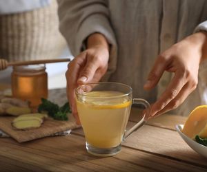 Najlepszy napój na trawienie, który przynosi ulgę w kilka chwil. Idealny po ciężkostrawnych potrawach