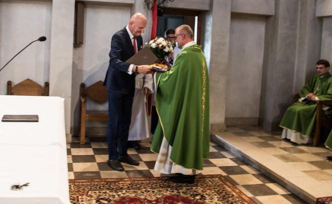 Parafia na Stawkach w Toruniu ma nowego proboszcza. Poprzedni odwołany przez biskupa