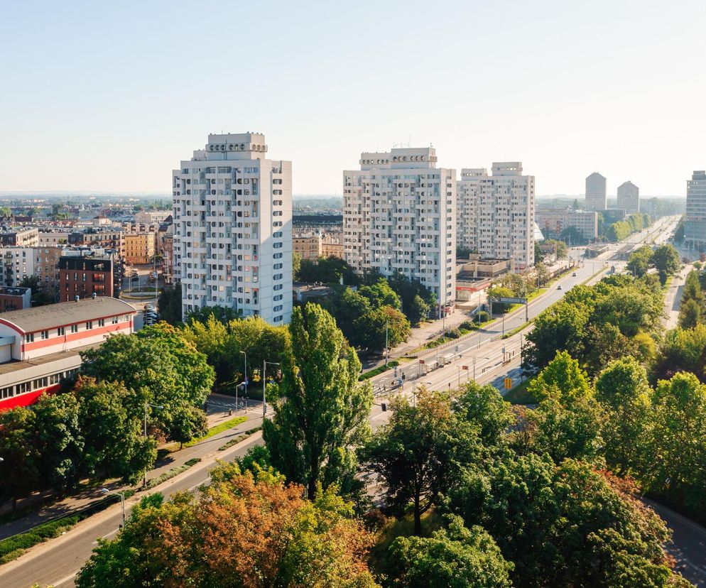 To jeden z najpiękniejszych bloków w Polsce. Nosi miano polskiego Manhattanu