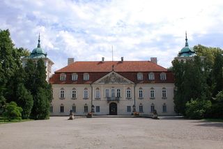 Najpiękniejszy budynek w Łódzkiem... poza Łodzią. Sztuczna inteligencja nie ma wątpliwości