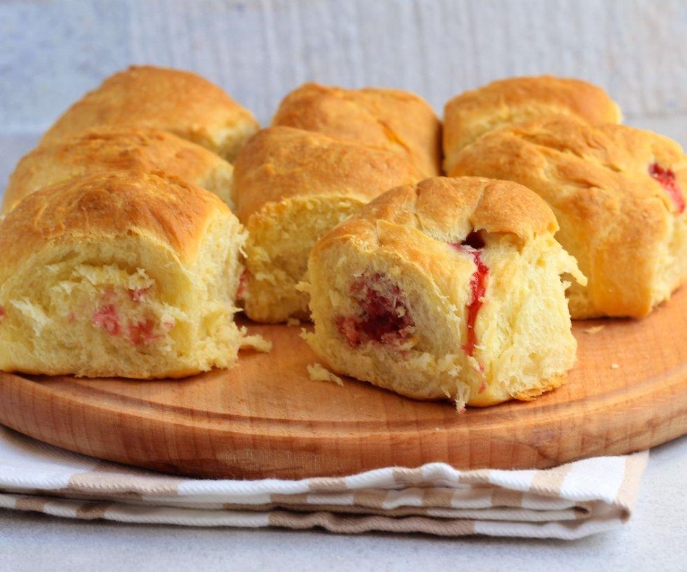 maślane bułeczki z dżemem