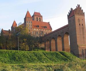 Nie tylko Malbork. Zamki krzyżackie - ile jest ich w Polsce i gdzie są? Zwiedzanie, atrakcje