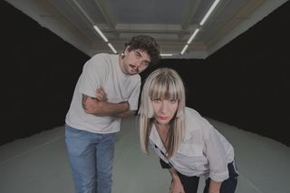 Duxius i Konrad Słoka w gitarowym indie-rockowym singlu Don’t Look