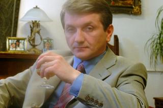 Jak zmienił się Dariusz Kowalski, serialowy Janusz Tracz z Plebanii?