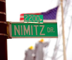 Gdy trzeba wyżywić 5-tysięczną załogę  lotniskowca “Nimitz”