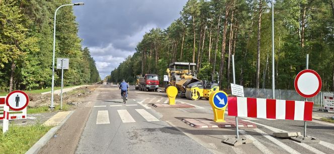 Remont drogi Tychów Stary - Starachowice (październik 2025)