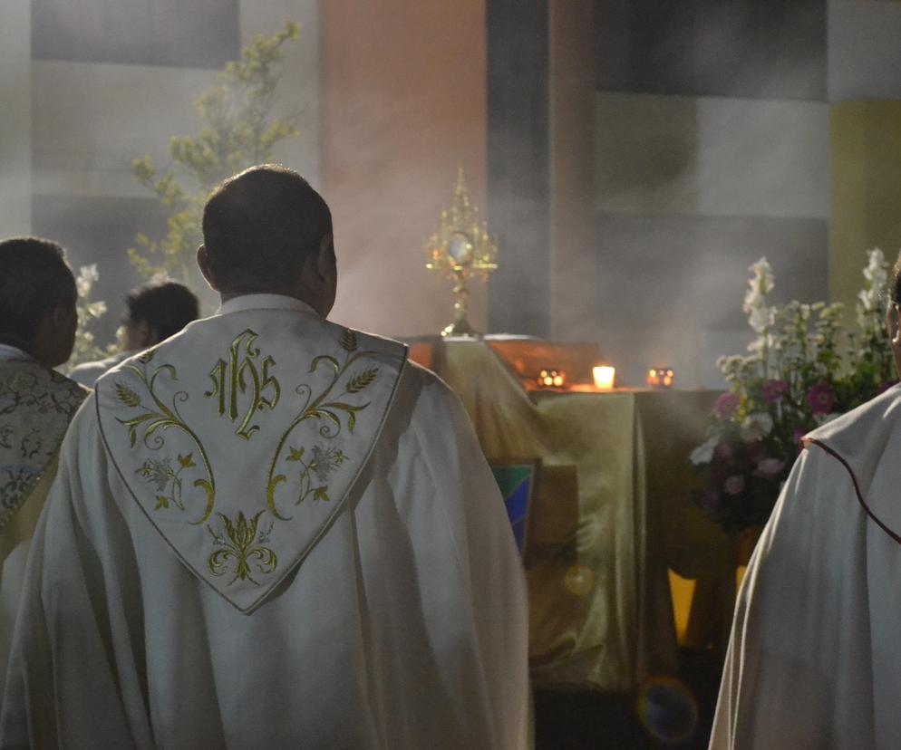 Dramatyczny brak księży w Polsce. Kościół chce ściągnąć ich z Afryki 