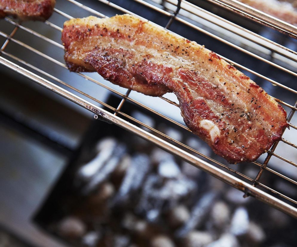 Najlepszy grill na wakacje. Sprzęt musi mieć te pięć cech, żeby nie zawodził