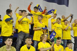 Barlinek Industria Kielce - Telekom Veszprem. Kibice zrobili żółto-niebieski kocioł w Hali Legionów